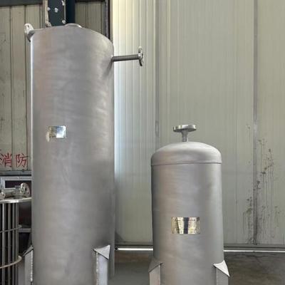 Tanque de almacenamiento de combustible personalizado de 10000-50000L para el transporte de petróleo