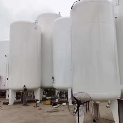 El depósito de almacenamiento criogénico certificado por ASME 5000L 3MPa horizontal