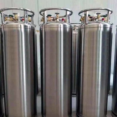 El cilindro criogénico del Dewar de 180 litros soldó con autógena el oxígeno líquido aislado de la botella del argón